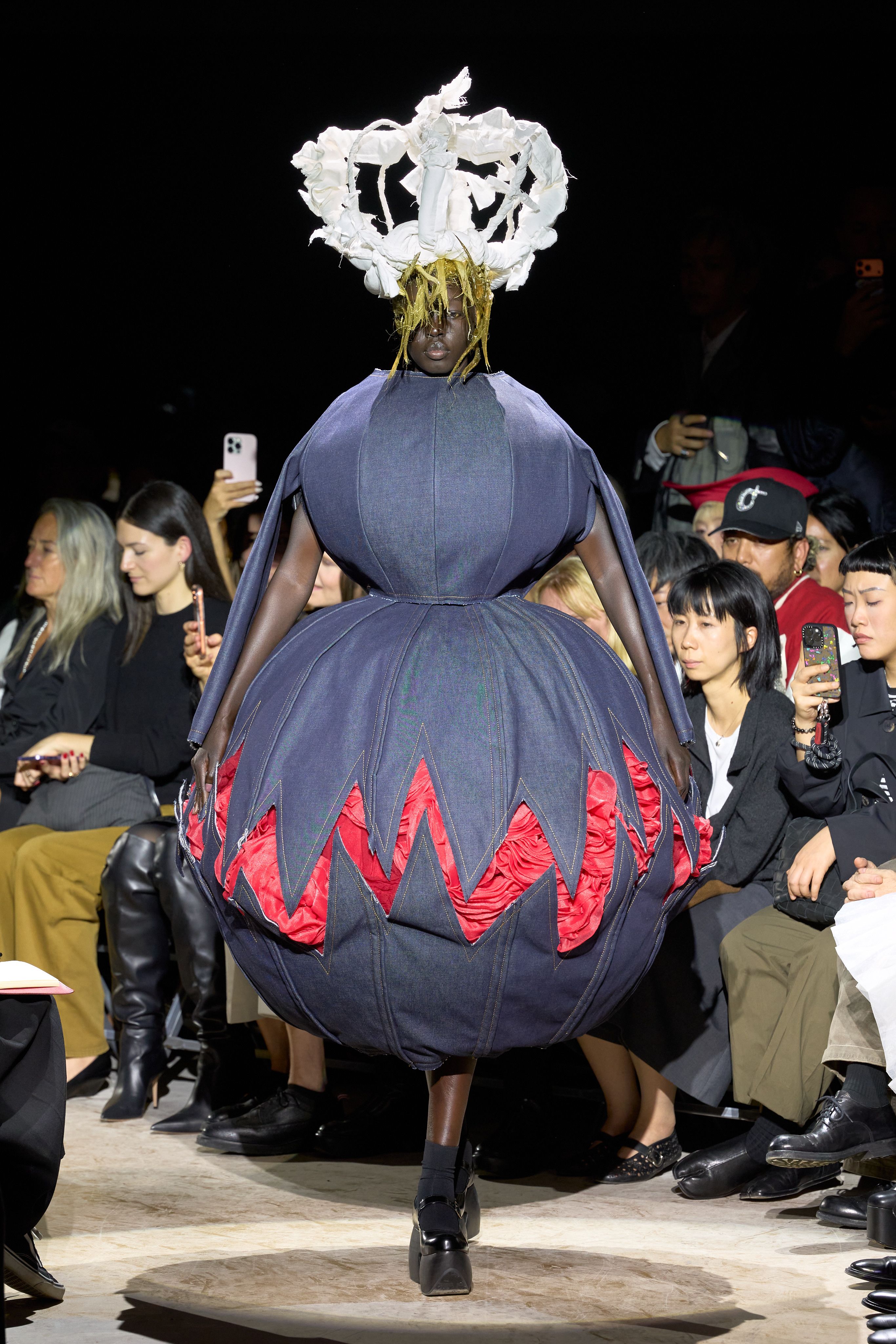 Image from linked report: Comme des Garçons Spring 2027 Ready-to-Wear