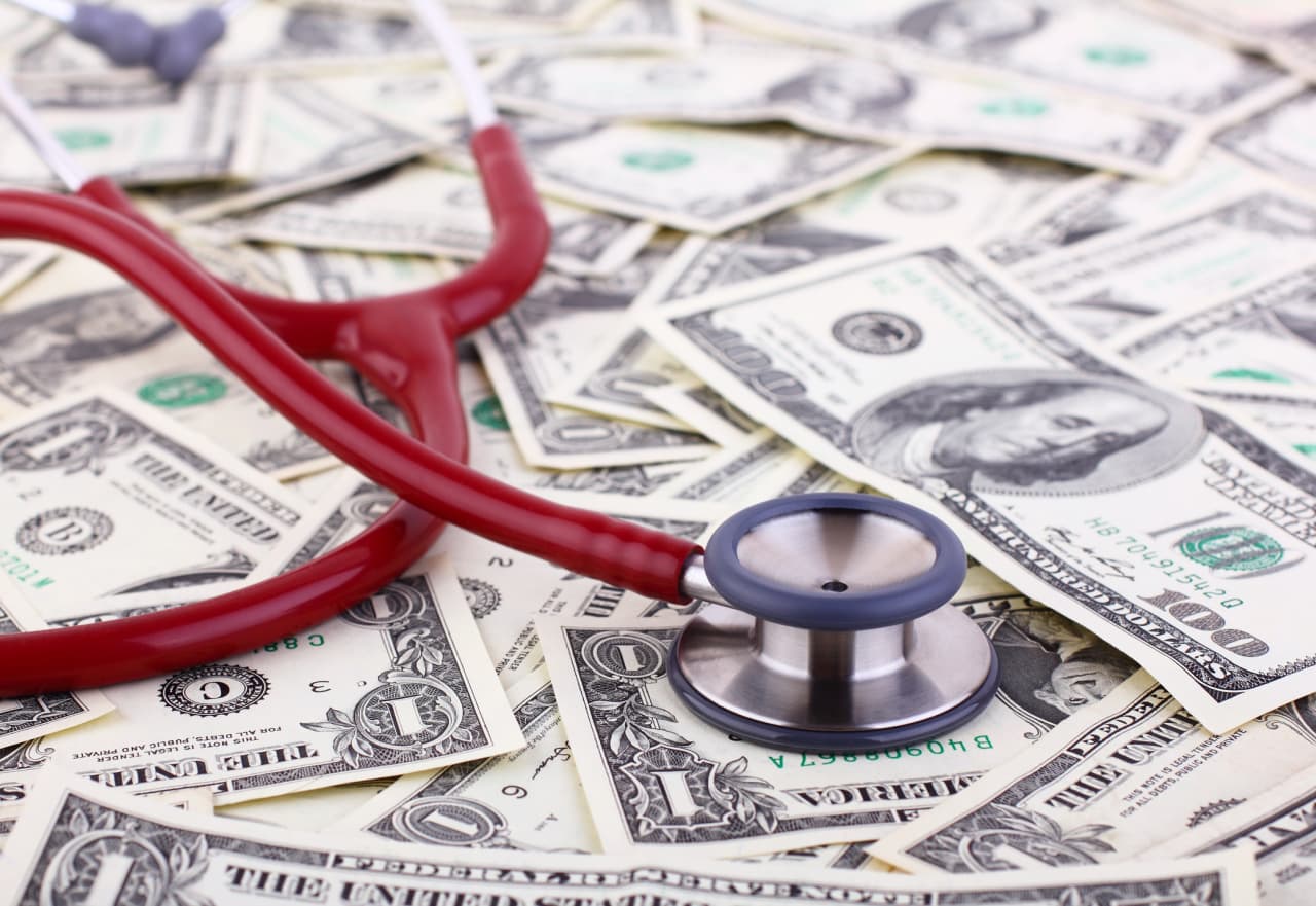 Source-feed image associated with Your healthcare could now cost $185,500 in retirement — and that doesn’t include long-term care