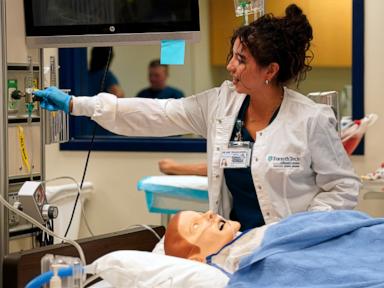Source-feed image associated with As Pell grants expand, students see openings to afford short-term job training