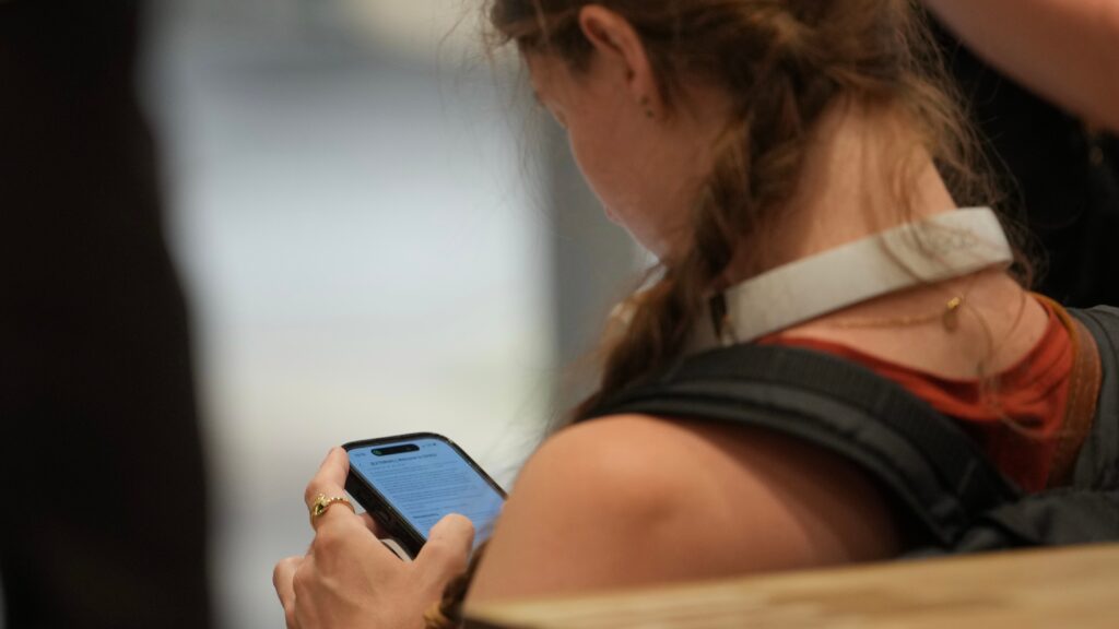 Source-feed image associated with Opinion: Teens are turning to chatbots for mental health help. We need rules to keep them safe