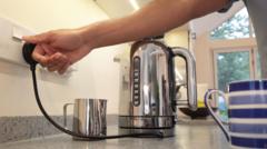 Source-feed image associated with VAT to be cut from household electricity bills in October