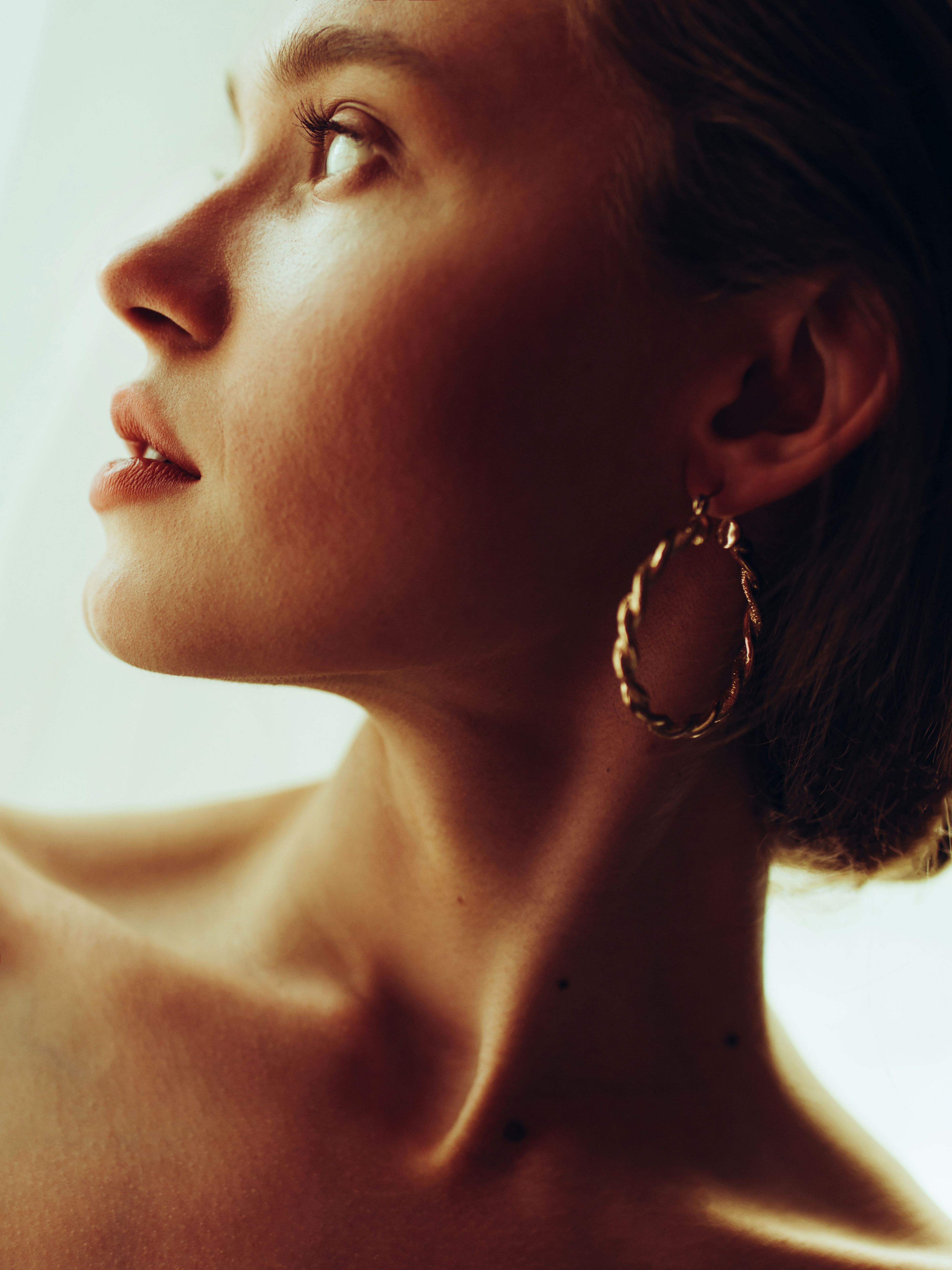 Image from linked report: 9 Best Neck Firming Creams That Actually Smooth Fine Lines and Improve Crepey Texture
