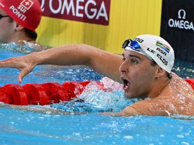 Source-feed image associated with Swimmer le Clos says his home was destroyed in a fire while he was at the Commonwealth Games