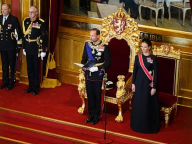 Source-feed image associated with King Haakon VIII pledges oath of allegiance to Norway's constitution