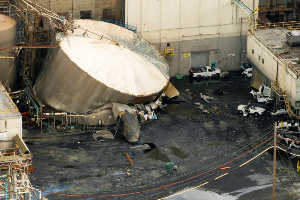 Source-feed image associated with Records show history of safety complaints at site of deadly Washington pulp mill disaster
