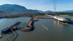 Source-feed image associated with Canada signs landmark LNG energy deal with Germany
