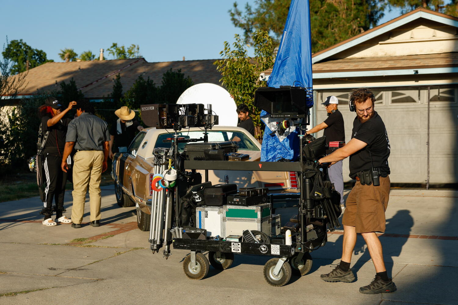 Image from linked report: U.S. share of studio TV spending fell from 94% to 64%, unions say
