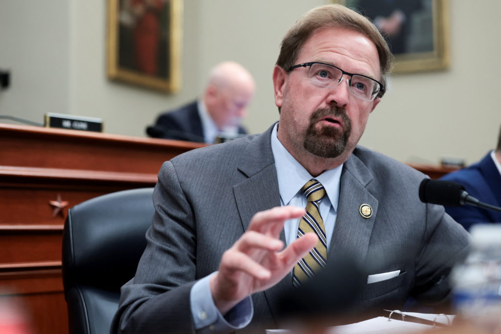 Source-feed image associated with North Carolina Rep. Edwards quits reelection bid after committee finds inappropriate conduct