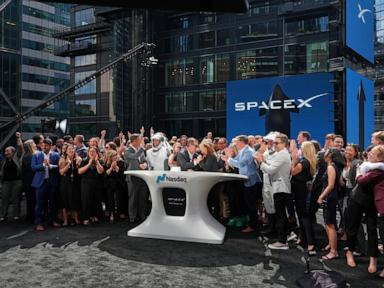 Source-feed image associated with Wall Street banks are sky-high about SpaceX, but investors remain cautious