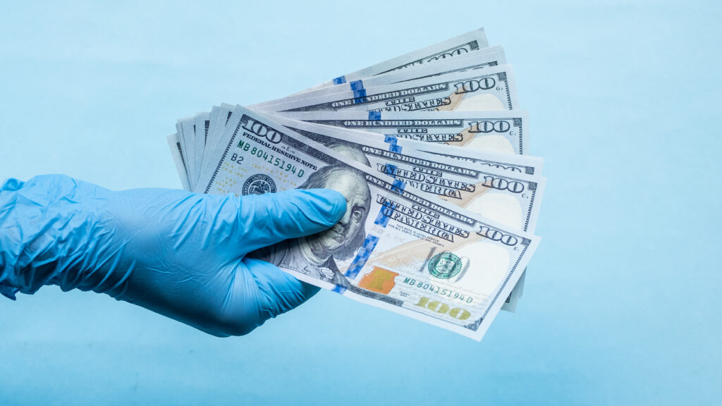Source-feed image associated with STAT+: $775 billion, $1.2 billion, and $38k