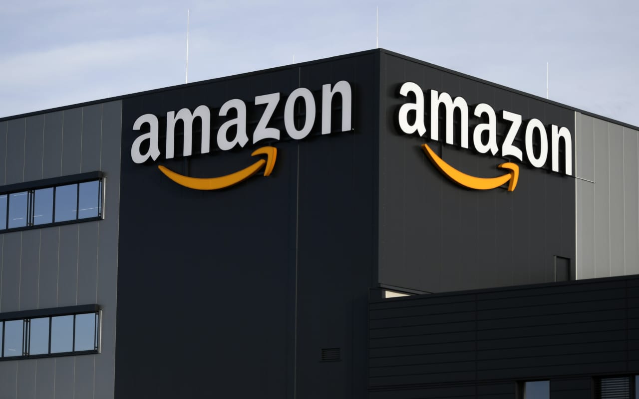 Source-feed image associated with S&P 500 profit growth is getting even wilder as Amazon makes its mark