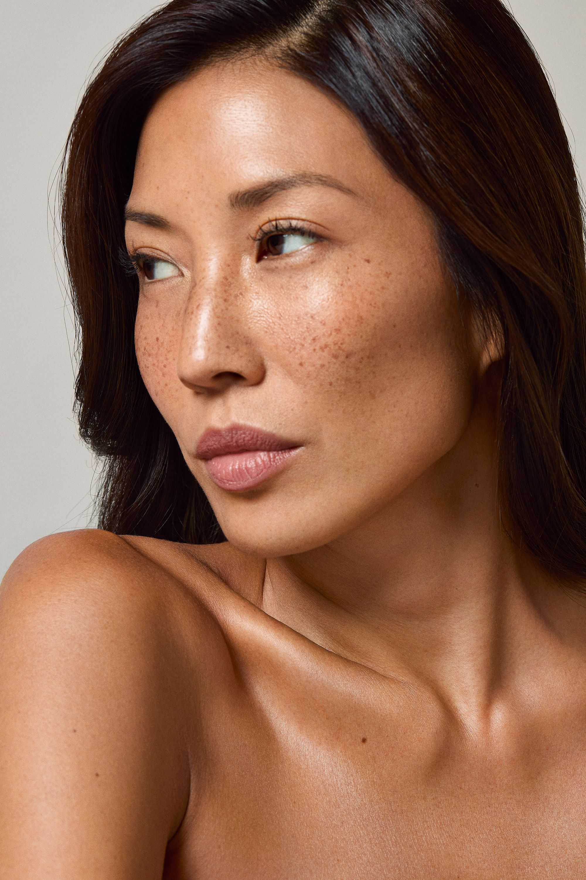 Source-feed image associated with How to Get Rid of Wrinkles Naturally, According to the Pros