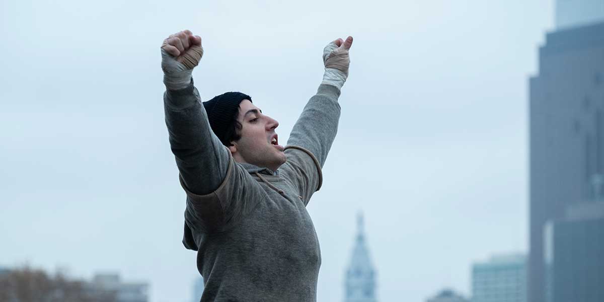 Source-feed image associated with ‘I Play Rocky’ Review: Anthony Ippolito Channels Sylvester Stallone in Peter Farrelly’s Cleverly Crafted Crowd-Pleaser About the Making of ‘Rocky’