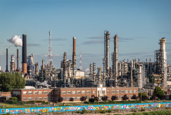 Source-feed image associated with Viewpoint: French Climate Lawsuit Offers Window Into Next Round of Global Legal Fight