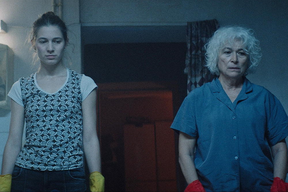Source-feed image associated with ‘Sea of Glass’ Review: A Widow’s Coastal Healing Retreat Turns Into a Stately, Moody Greek Tragedy