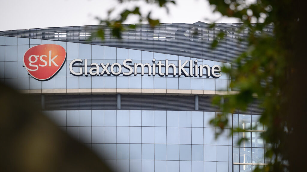 Source-feed image associated with STAT+: GSK touts lung cancer data from two drugs