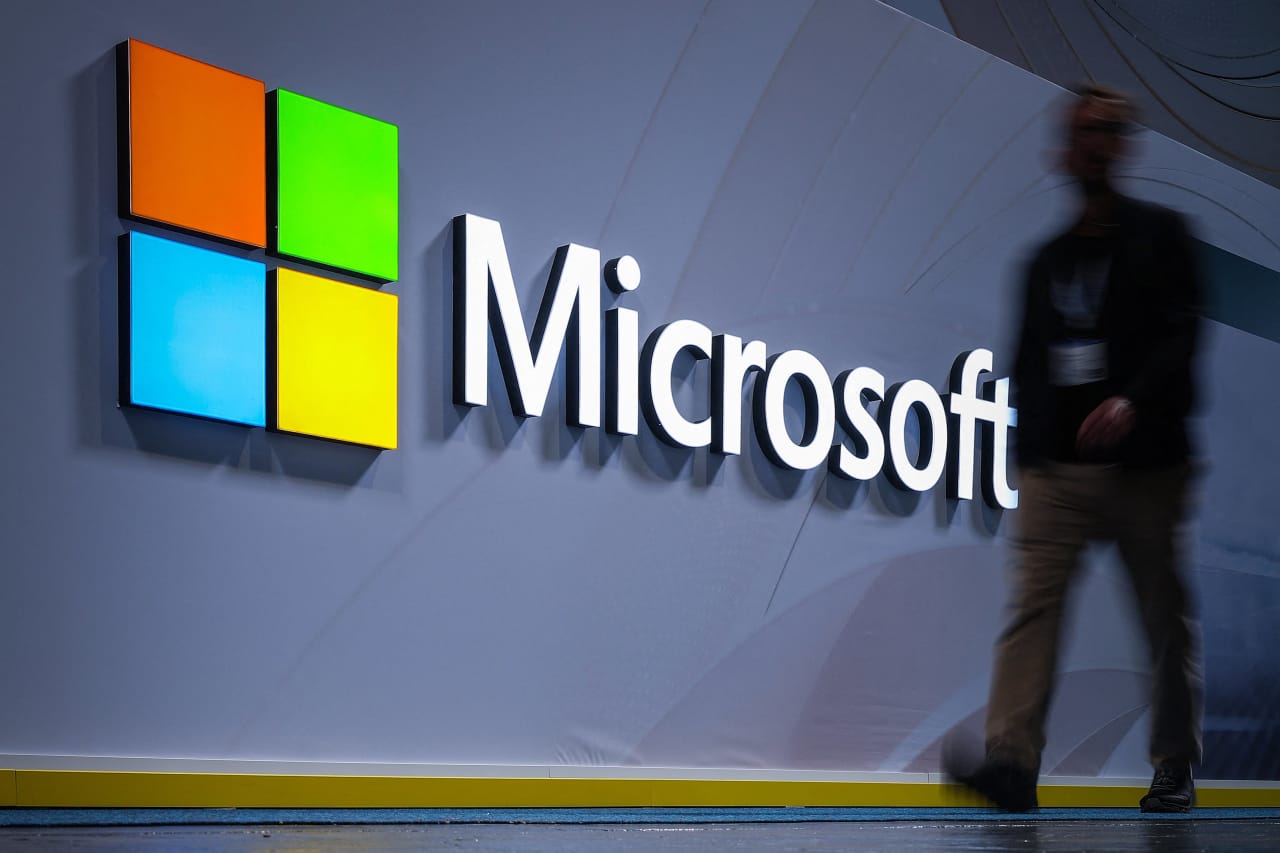 Image from linked report: Microsoft’s stock is on track to post its biggest quarterly gain in 28 years