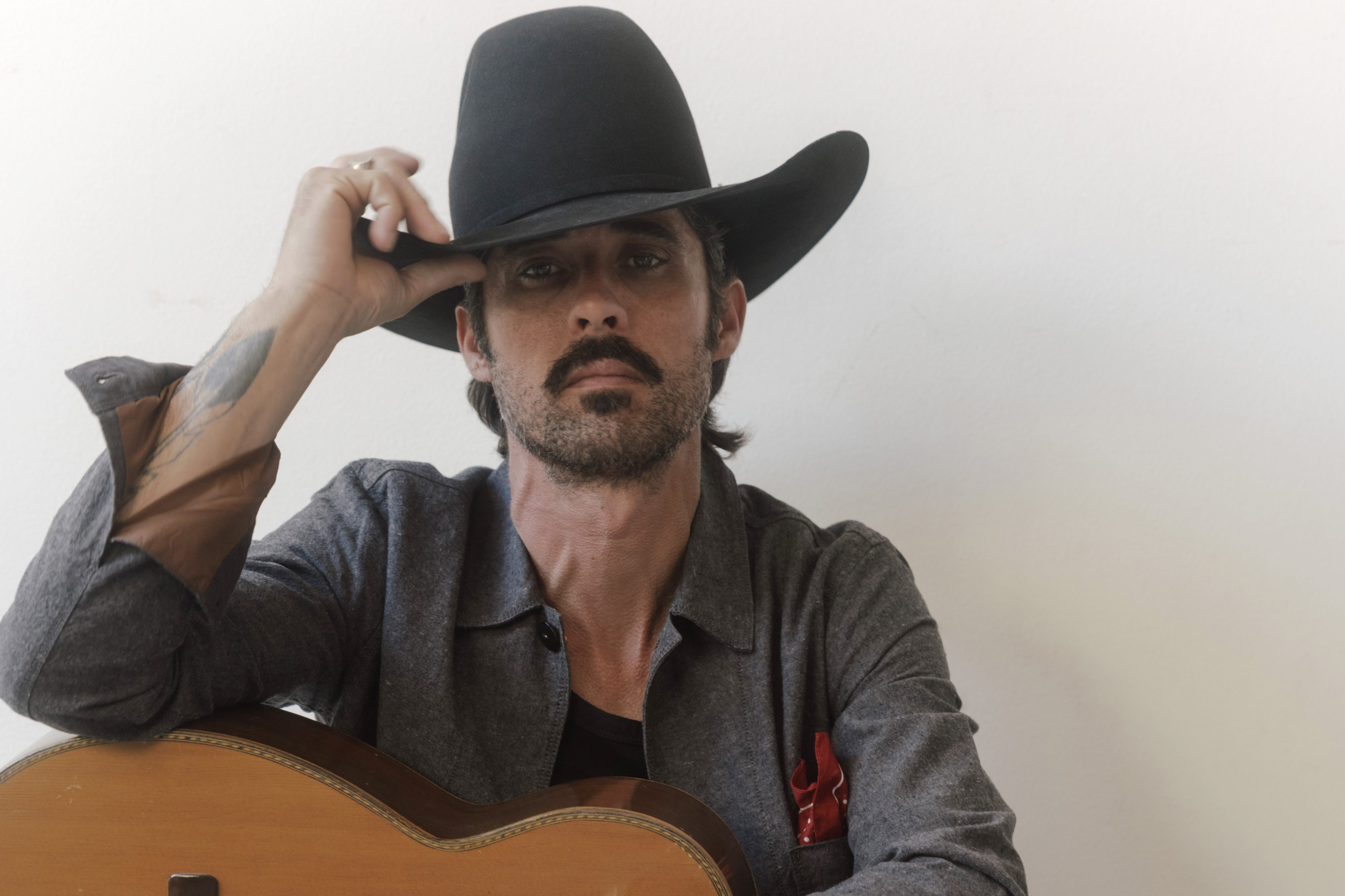 Source-feed image associated with Ryan Bingham Signs With WME (EXCLUSIVE)