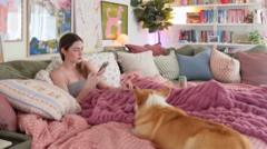 Source-feed image associated with Solitude as a new aspirational lifestyle: 'We are not lonely'