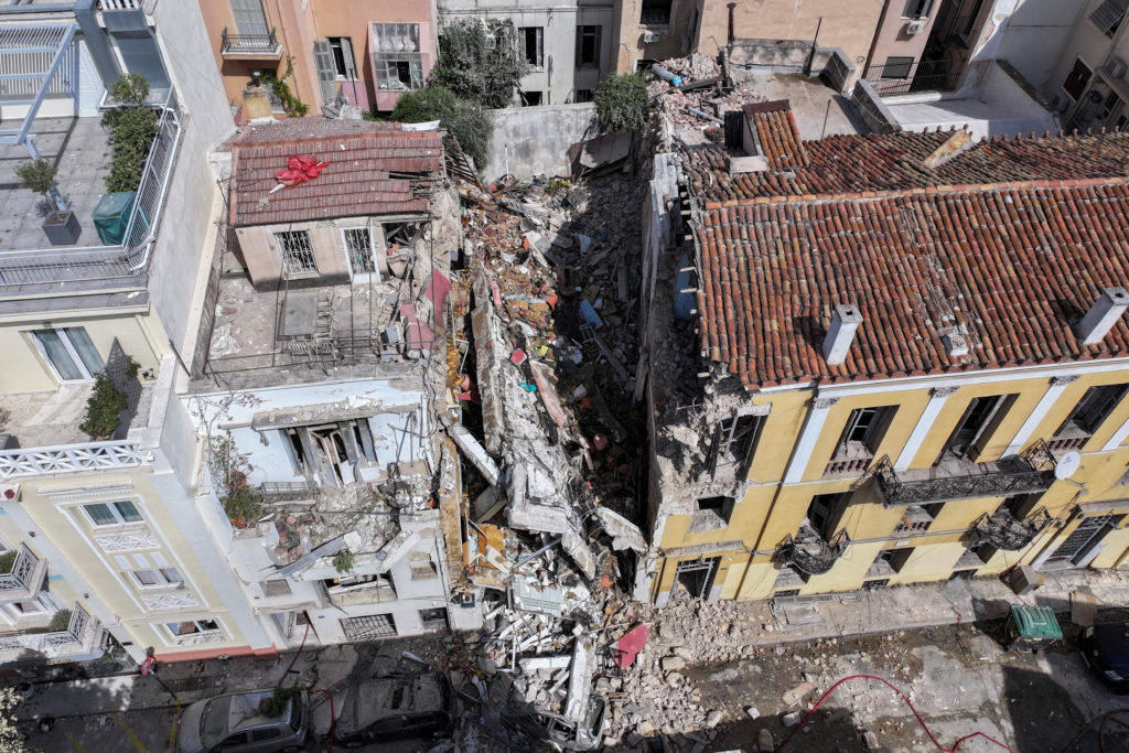 Image from linked report: Bodies of 6 people, including 4 Americans, recovered from collapsed building in Athens