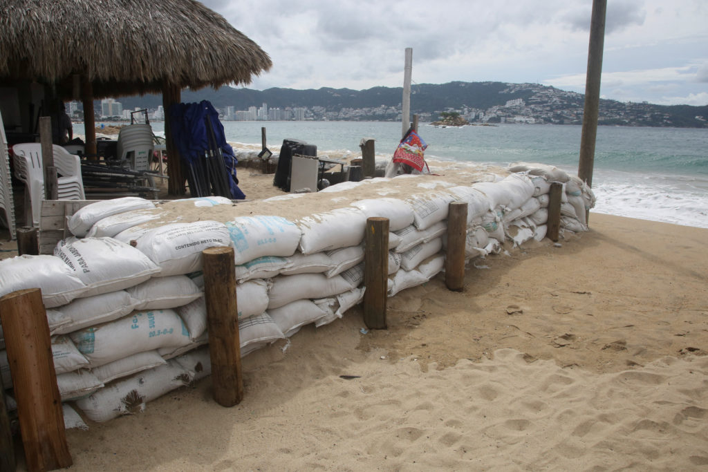 Image from linked report: Polo off Mexican coast is among 'the strongest storms ever'