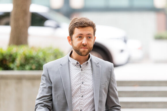 Source-feed image associated with Ex-Meta Staffer Says 99% of Teens Shunned Early Safety Tool