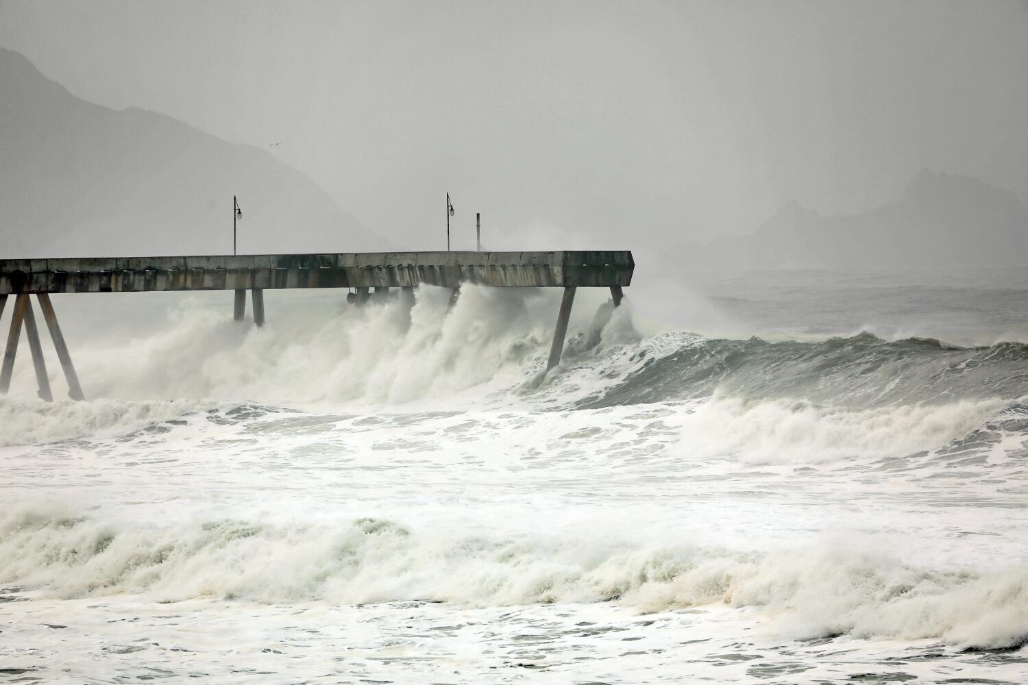 Source-feed image associated with Pacifica pier cracks, another coastal casualty as seas continue to rise