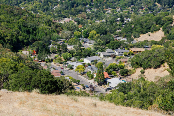 Source-feed image associated with Faster, Fiercer Wildfires Are Testing Evacuation Plans