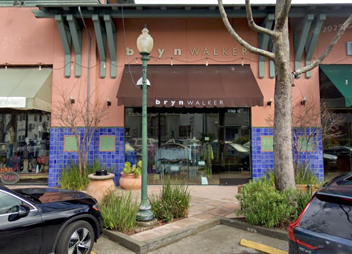 Image from linked report: Berkeley luxury fashion brand founders found dead outside upscale Oakland Hills home