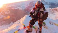 Source-feed image associated with How an avalanche killed a climbing legend - and a generation of record-setting guides
