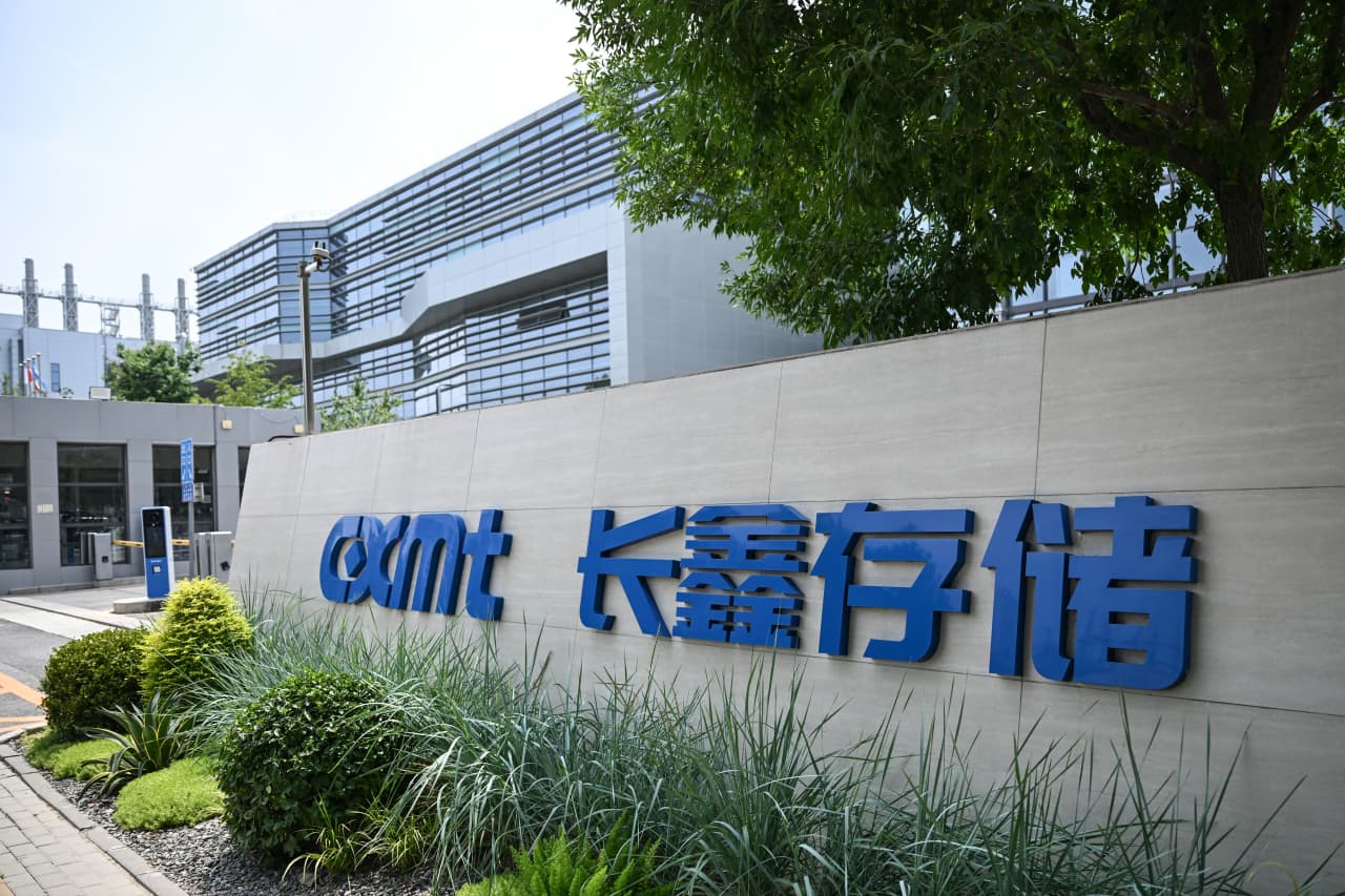 Source-feed image associated with Fivefold increase for Chinese chip maker CXMT in Shanghai debut