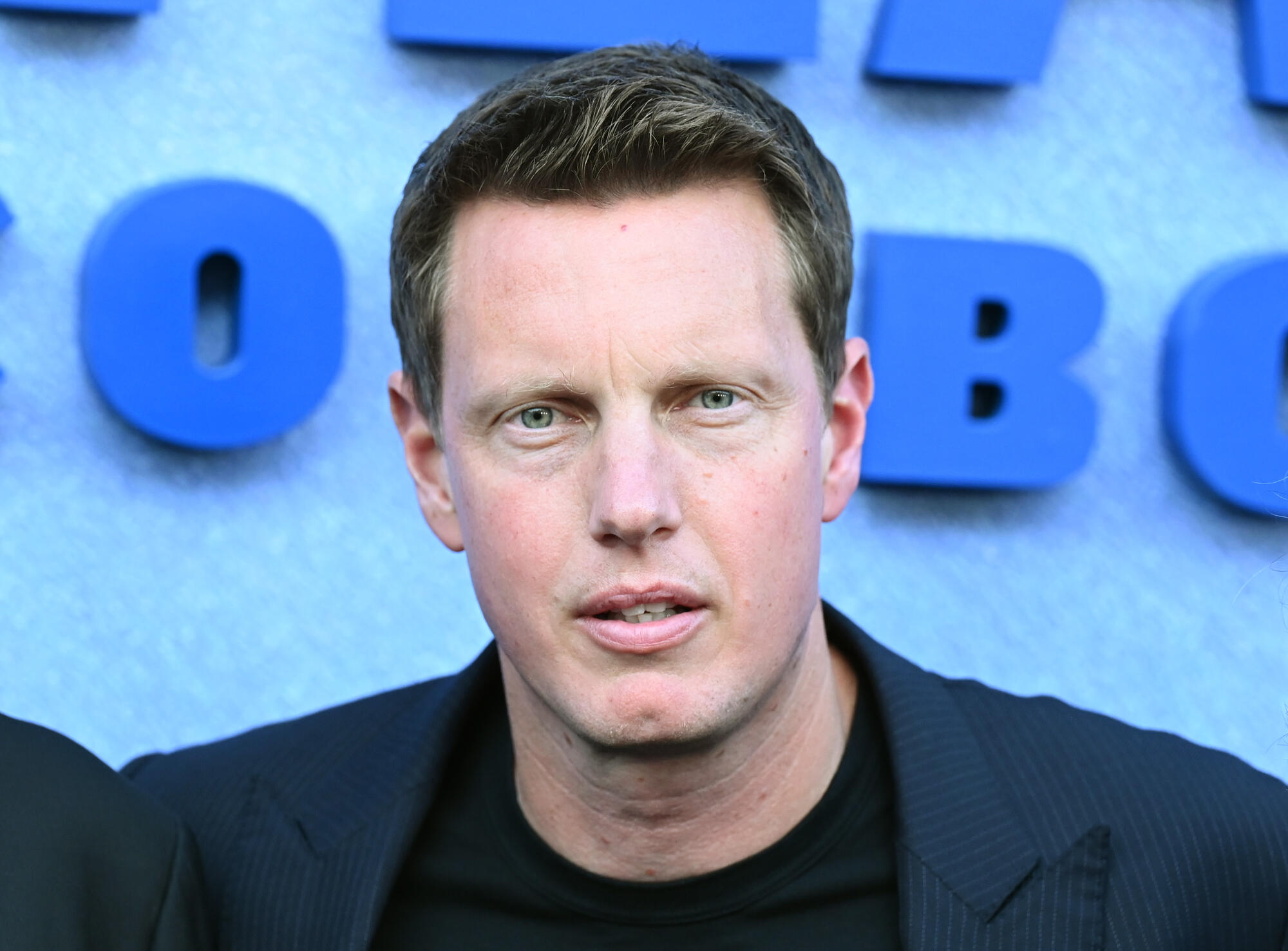 Source-feed image associated with Would David Ellison Really Pull Paramount Out of California if the State Tries to Block Warner Bros. Merger?