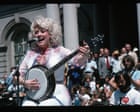 Source-feed image associated with Dolly Parton brought divided Americans together. What can we learn from her? | Margaret Sullivan