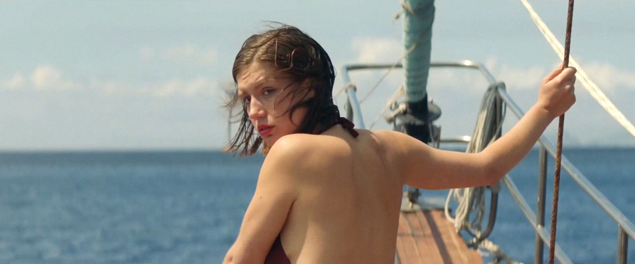 Source-feed image associated with 8 Adèle Exarchopoulos That Prove She’s the Future of French Cinema