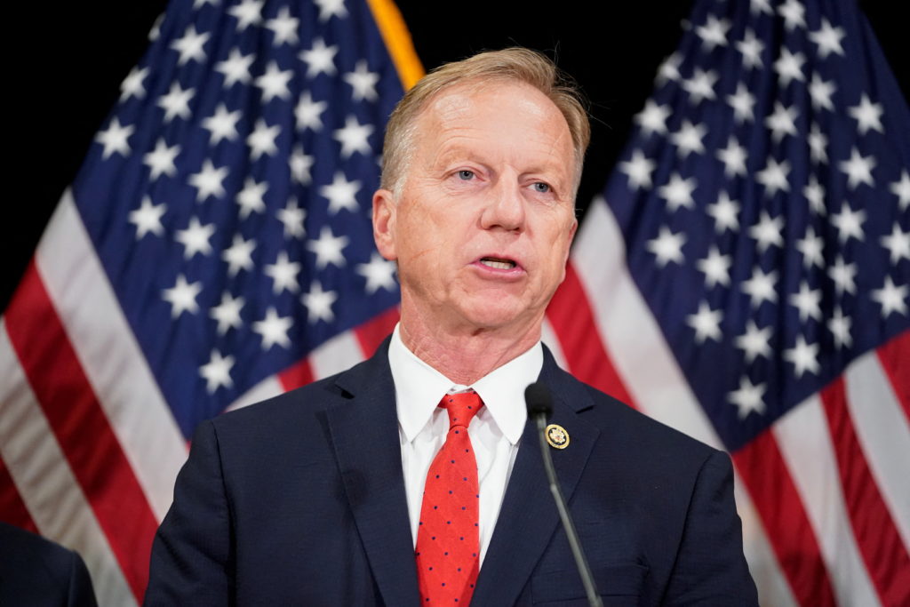 Source-feed image associated with Rep. Kevin Hern wins Oklahoma GOP nomination for U.S. Senate, governor's race heads to runoff