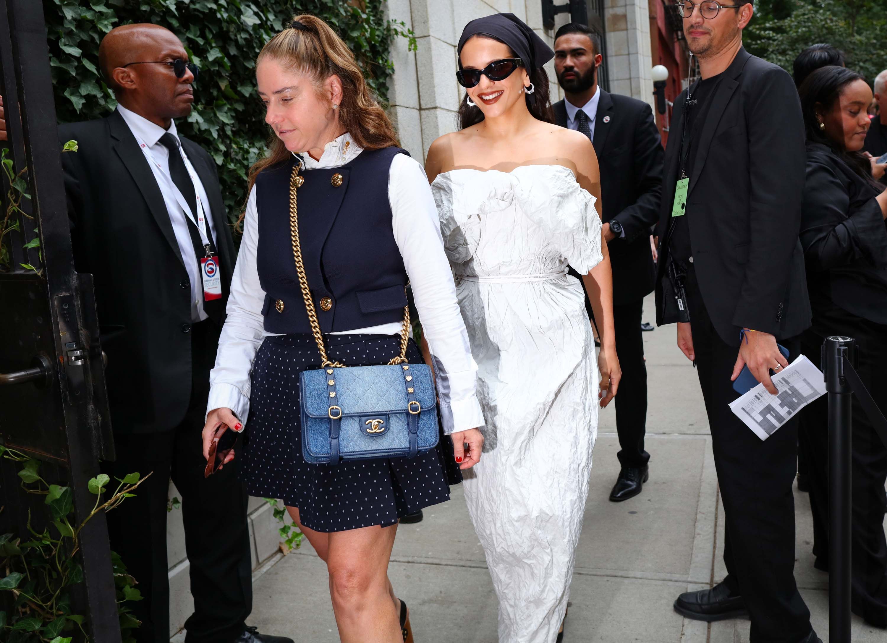 Source-feed image associated with How to Wear a Handkerchief According to the Street Style Set