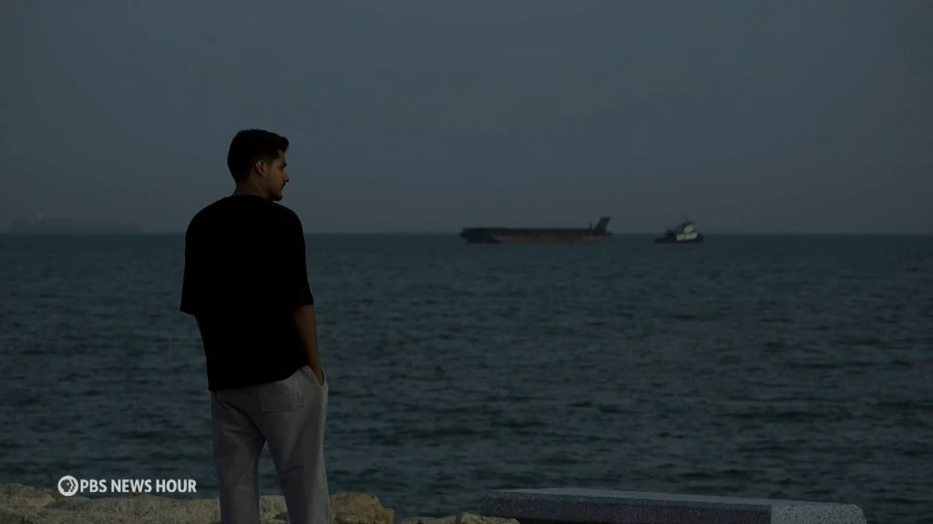 Source-feed image associated with An up-close look at the Strait of Hormuz from both land and water