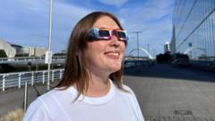 Source-feed image associated with Solar eclipse glasses 'sold out everywhere' as people look for alternatives