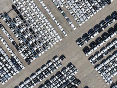 Source-feed image associated with China’s passenger car exports are up 80% in June as EV demand grows