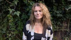 Image from linked report: 'Mum sent them £140,000': How to spot the signs a loved one is being scammed