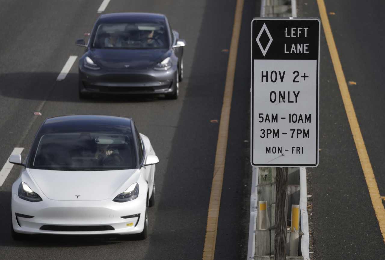 Source-feed image associated with Tesla’s stock rips higher after a long-awaited update to self-driving technology