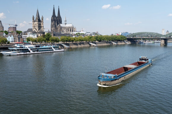 Source-feed image associated with Rhine Rises After Rain, but Low Levels Continue to Hinder Shipping