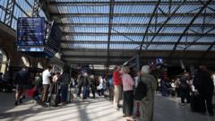 Source-feed image associated with Thousands of rail passengers hit by power failure disruption