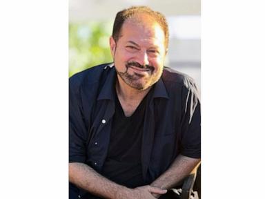 Source-feed image associated with Attorneys urge release of mosque leader, saying he's been denied diabetes care in ICE custody