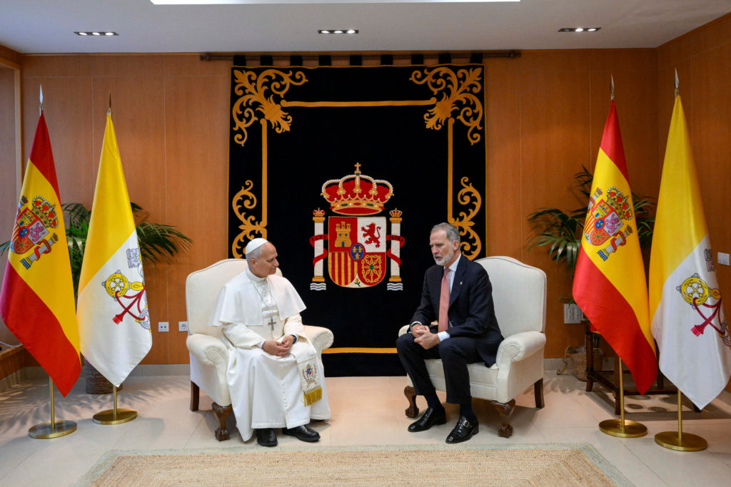 Source-feed image associated with Pope tells traffickers of migrants in the Canary Islands: Stop, repent or face God's wrath