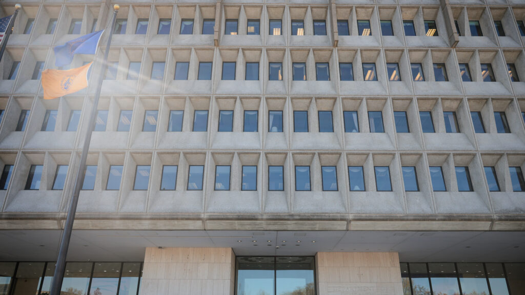 Source-feed image associated with HHS flip-flops on disability lawsuit