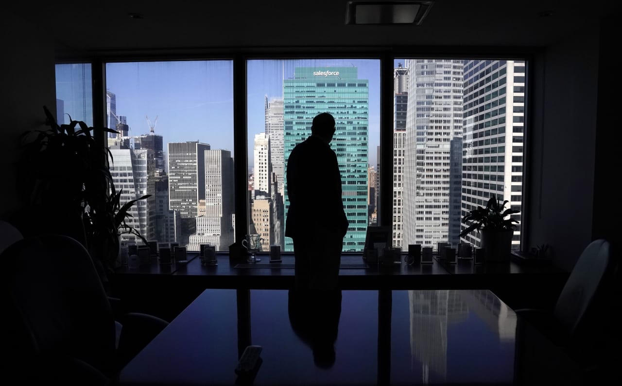 Source-feed image associated with JPMorgan says investors are overlooking the upside to Wall Street banks that comes from SpaceX and other mega IPOs