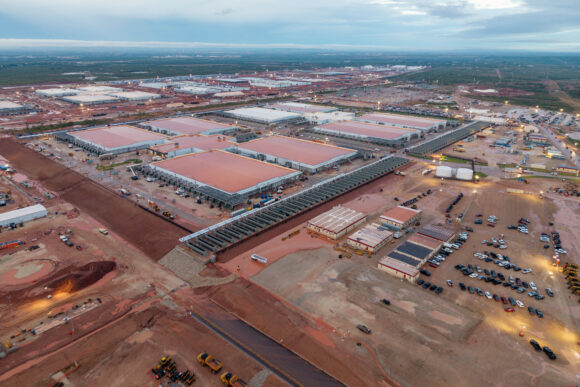 Source-feed image associated with AI Data Centers Are on Track to Fuel ‘Explosive’ Growth in Captive Insurance