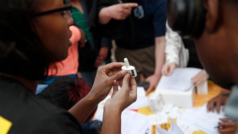 Source-feed image associated with Many U.S. teens underestimate fentanyl’s deadly risk