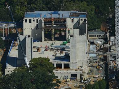 Image from linked report: Trump says his ballroom will house a drone port. The Secret Service has one next door